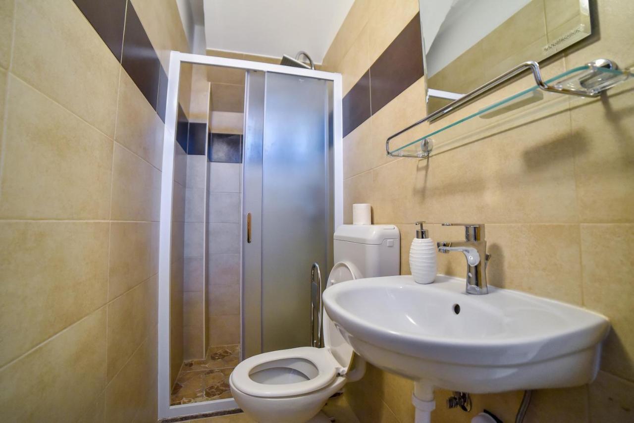 Hostel Sinj Εξωτερικό φωτογραφία