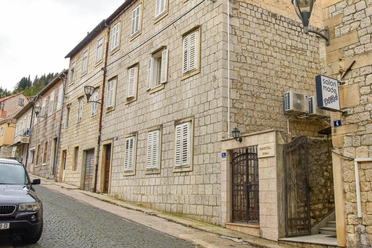 Hostel Sinj Εξωτερικό φωτογραφία