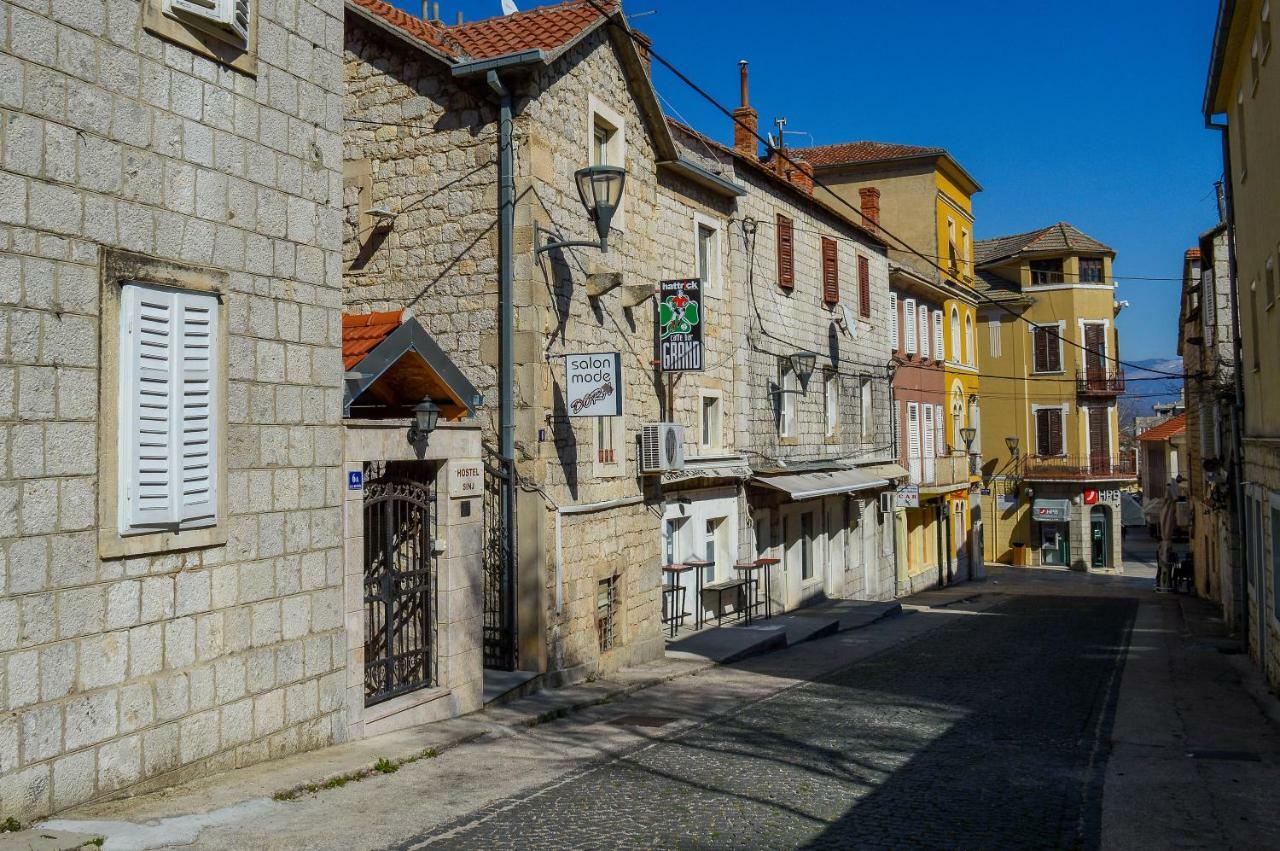 Hostel Sinj Εξωτερικό φωτογραφία